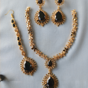 Timeless Black Stone Bridal Set