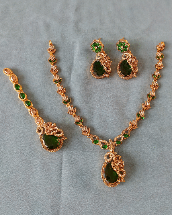 The Emerald Bloom Heritage Necklace