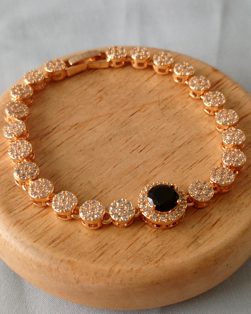 Cluster Bracelet