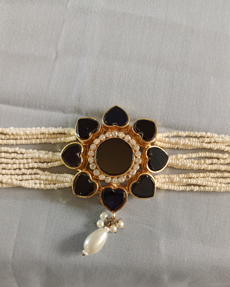 Smart Multi Color Choker Necklace - Image 11