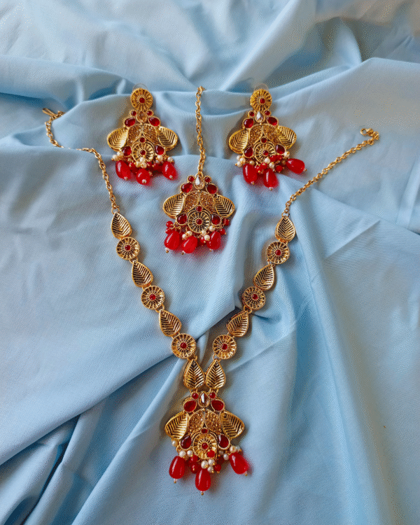 Elegant Necklace - Image 2
