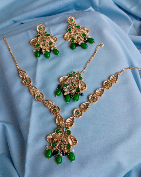 Elegant Necklace