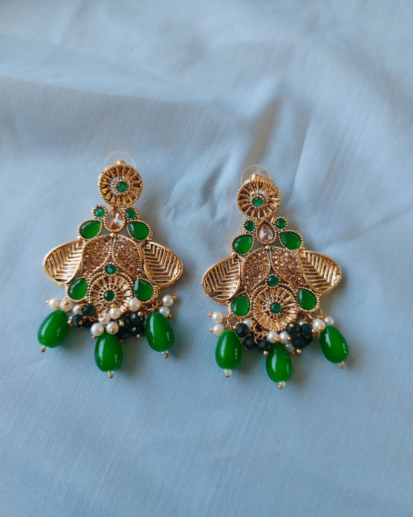 Elegant Necklace - Image 9
