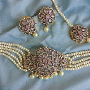 Elegant Choker Necklace