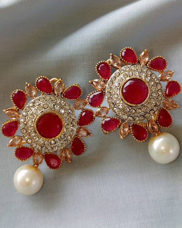 Elegant Tops Earrings
