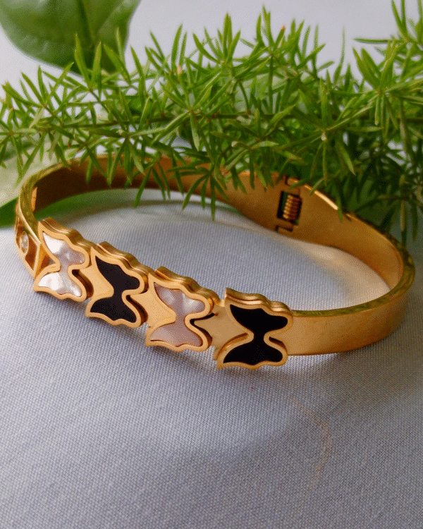 Charm Kara - Image 3