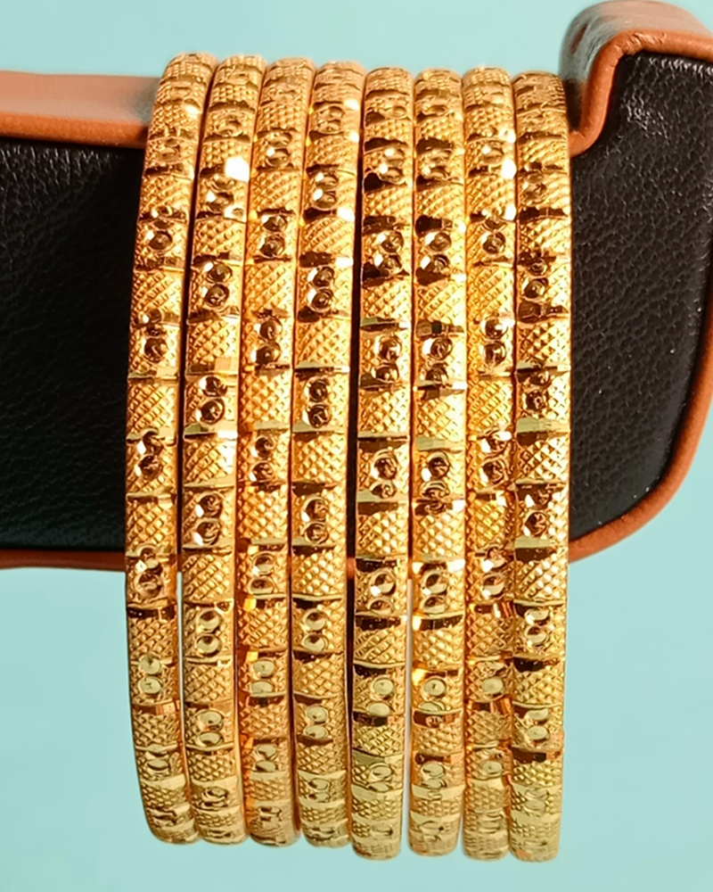Zarqa Shine Gold Bangles