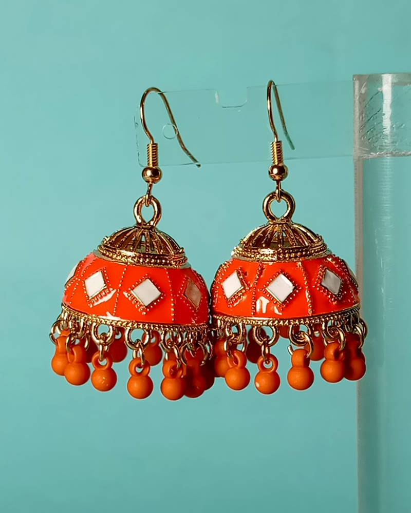 Dainty Floral Lattice Jhumkas - Image 3