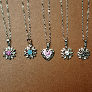 Luminous Teardrop Solitaire Pendant Set