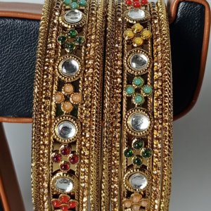 Gulshan Kundan Gold Kada Set